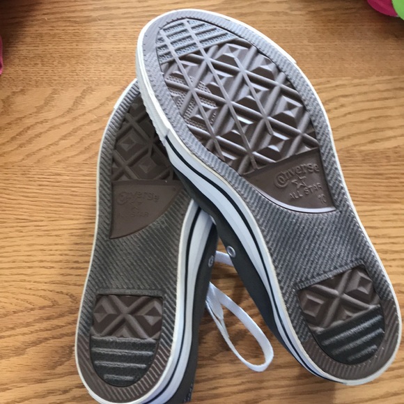 Converse new all star tennis shoes - Picture 3 of 4